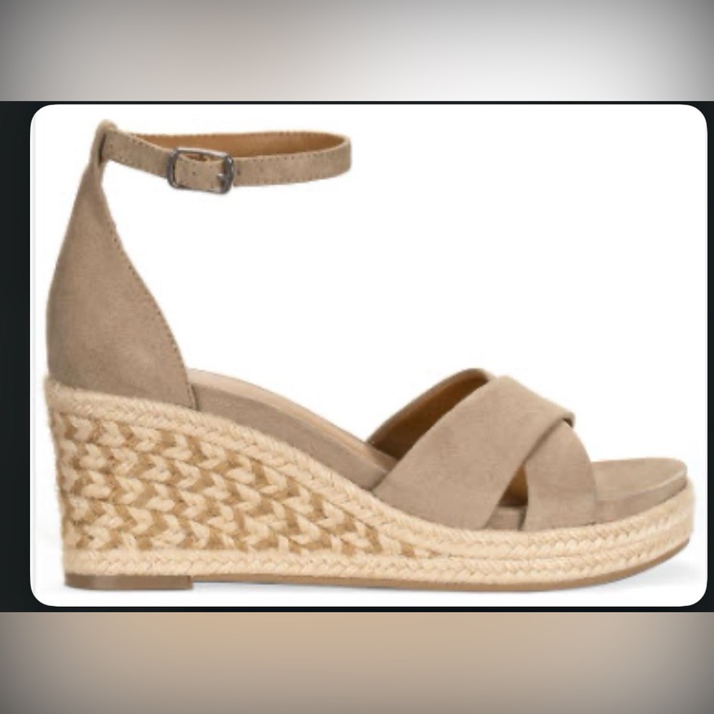 Thea Women's Tan Wedge Sandals size 7 NEW